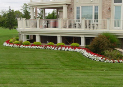 Landscaping Example by A Kut Above, Beavercreek, Ohio
